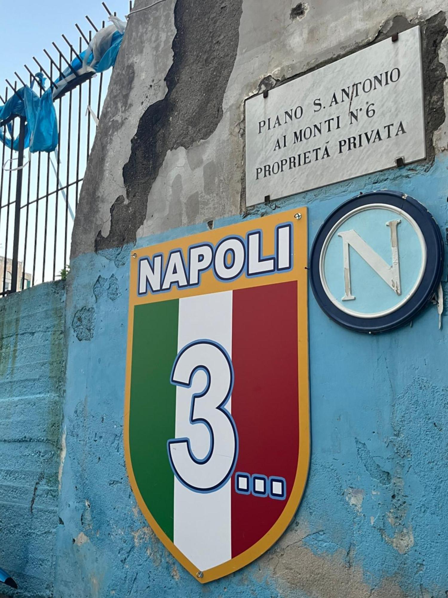 7 House * Naples